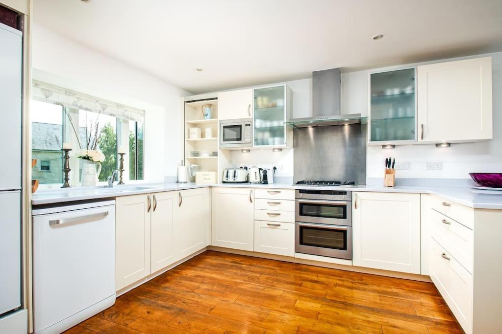 Blueberry Cottage - Lower Mill Estate Somerford Keynes Экстерьер фото